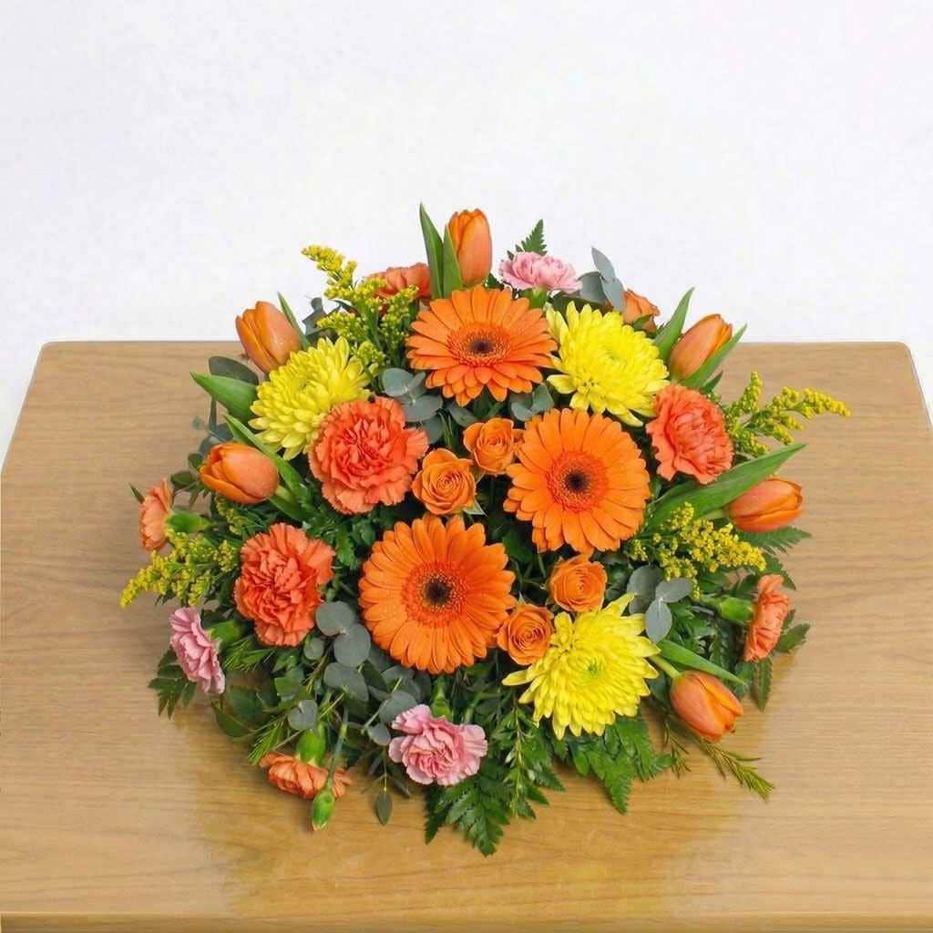 Golden Tribute Posy
